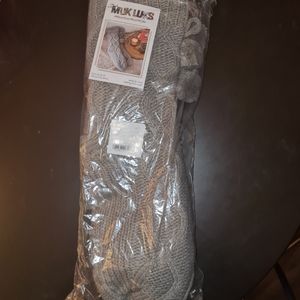 MukLuks the original grey slipper socks